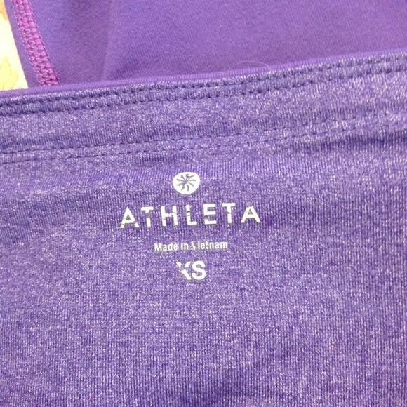 ATHLETA X-Small Relay Capri Legging Workout Athletic Purple Reflective Mesh - Picture 9 of 10